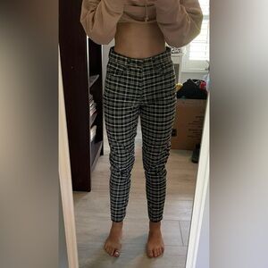 AMERICAN EAGLE Plaid Mom Jeans size women’s 4